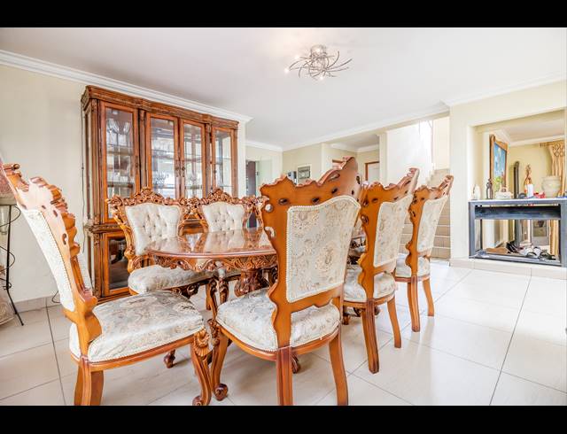 4 BEDROOM HOUSE SOLD IN KYALAMI GARDENS